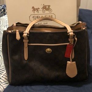 Coach shoulder bag